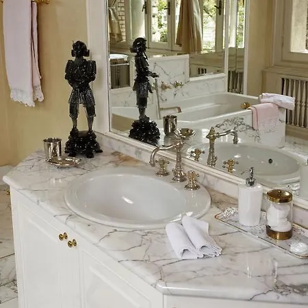 V Bed and breakfast Brescia